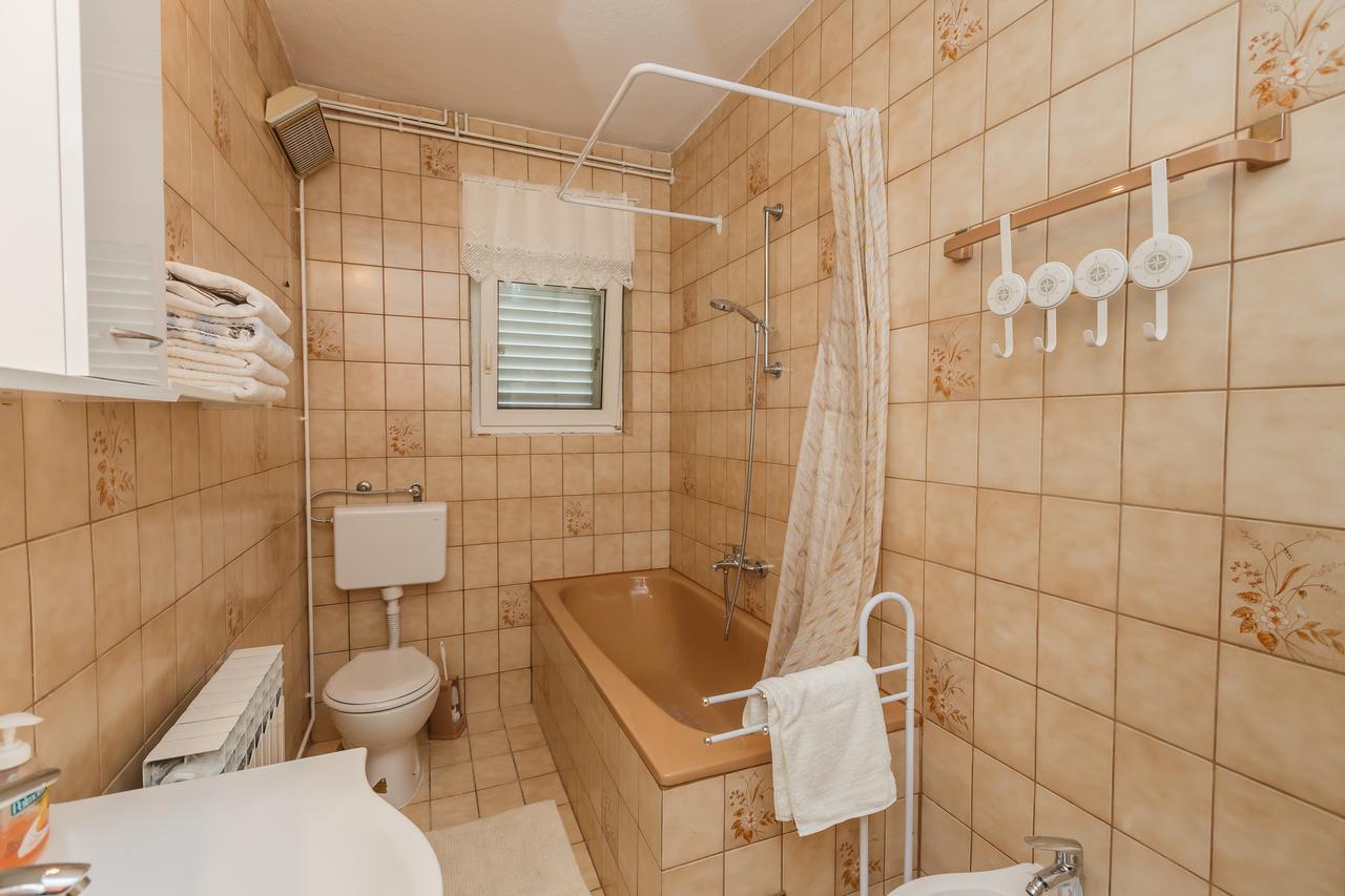 Apartman Mila Kaštela Kültér fotó