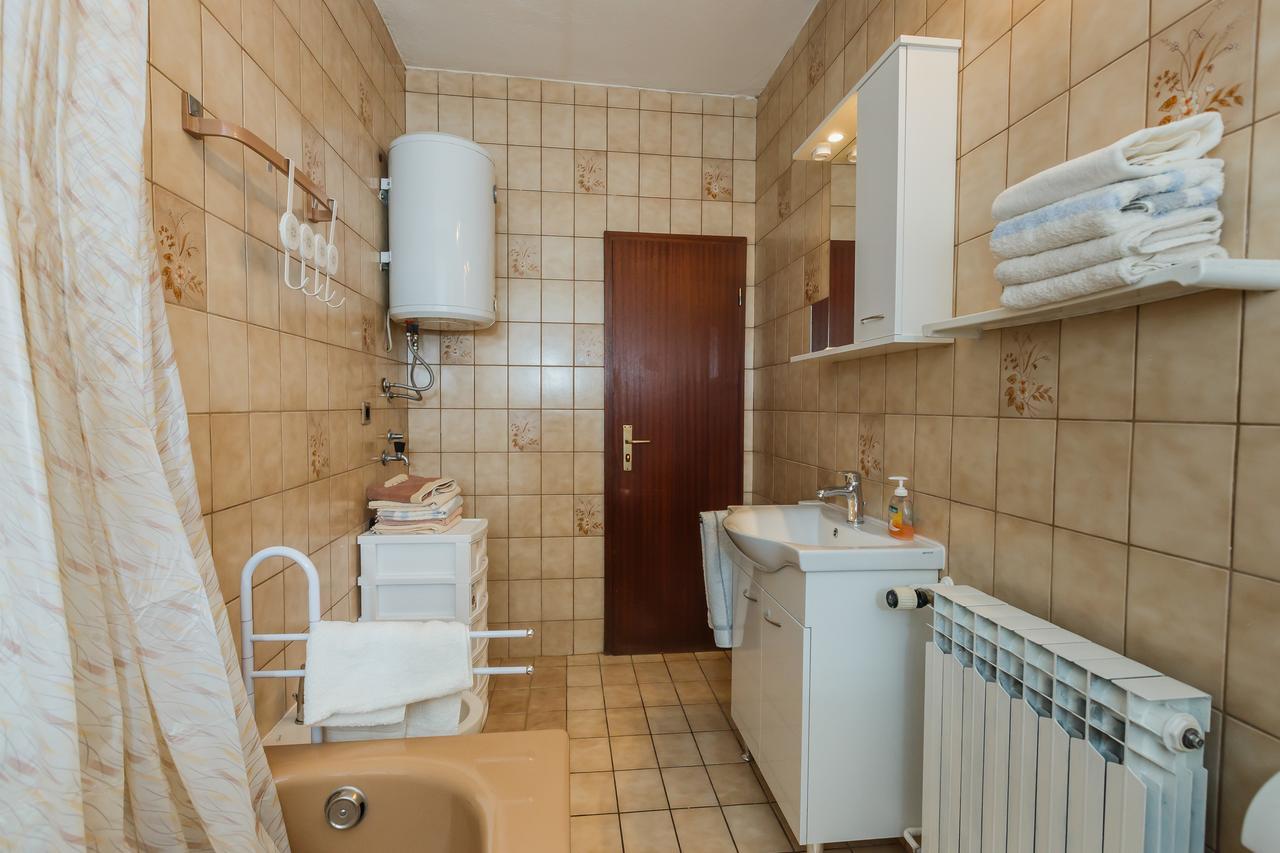 Apartman Mila Apartman Kaštela Kültér fotó