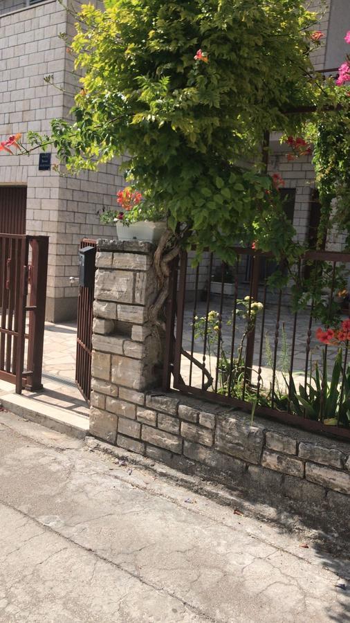 Apartman Mila Kaštela Kültér fotó